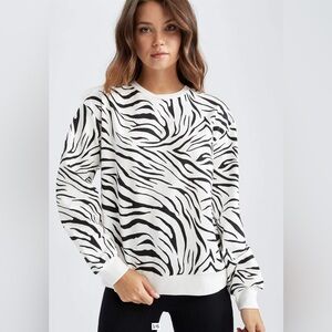 Zara White and Black Zebra-Print Sweatshirt